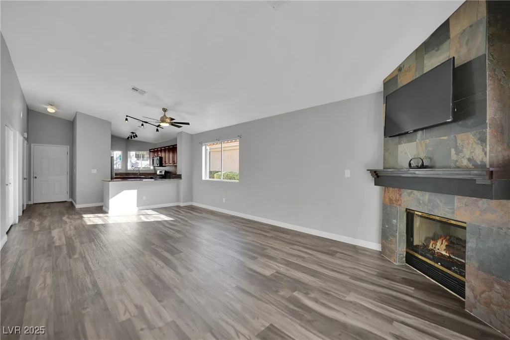 549 Yacht Harbor, Las Vegas, NV 89145