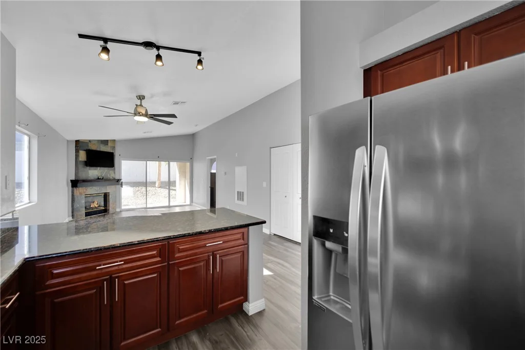 549 Yacht Harbor, Las Vegas, NV 89145