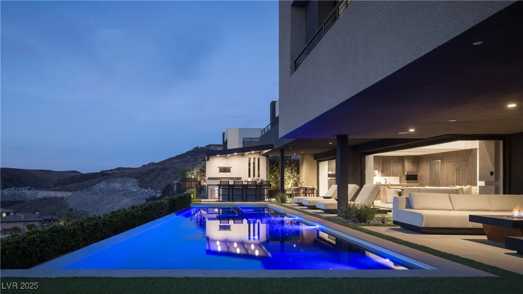 1786 Diamond Rim, Henderson, NV 89012
