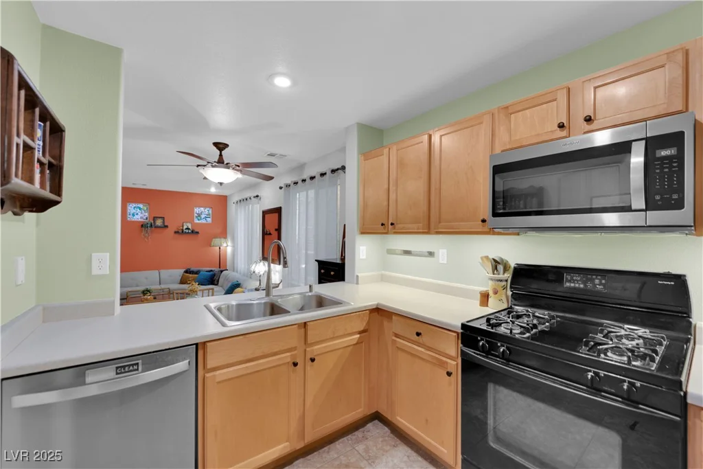 7445 Ringquist, Las Vegas, NV 89148