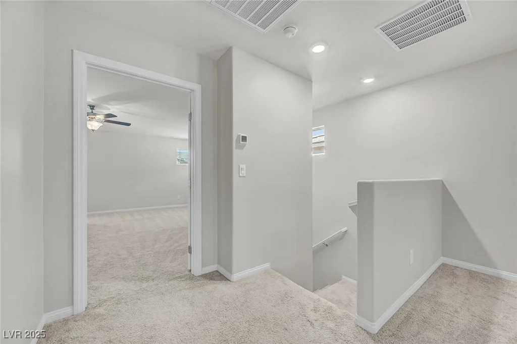 4527 Solitude Falls, North Las Vegas, NV 89084