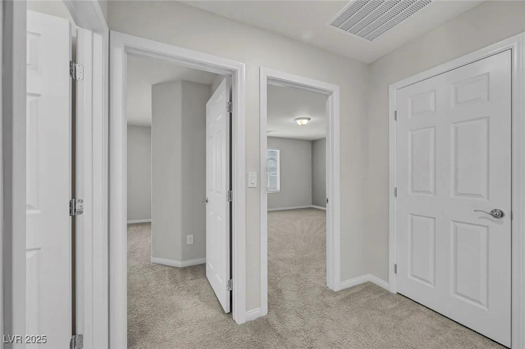 4527 Solitude Falls, North Las Vegas, NV 89084