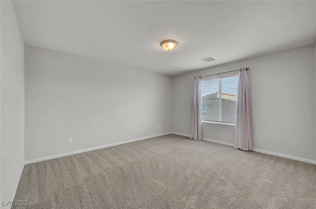 4527 Solitude Falls, North Las Vegas, NV 89084