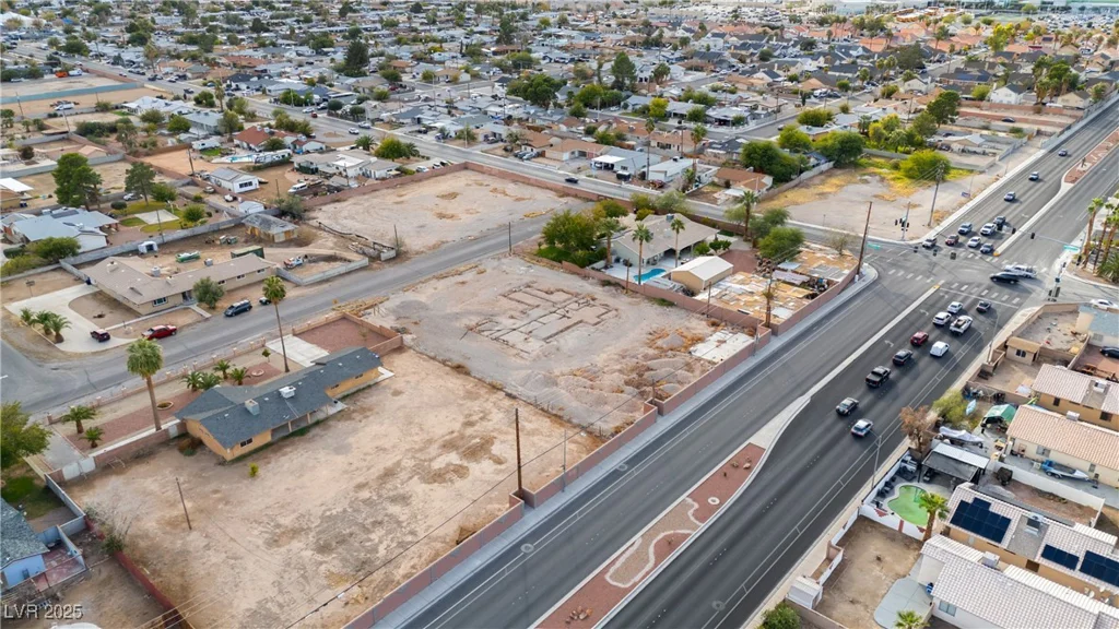 2010 Goldhill, Las Vegas, NV 89106