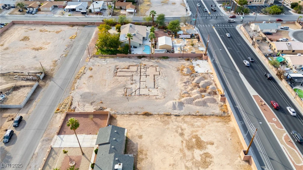 2010 Goldhill, Las Vegas, NV 89106