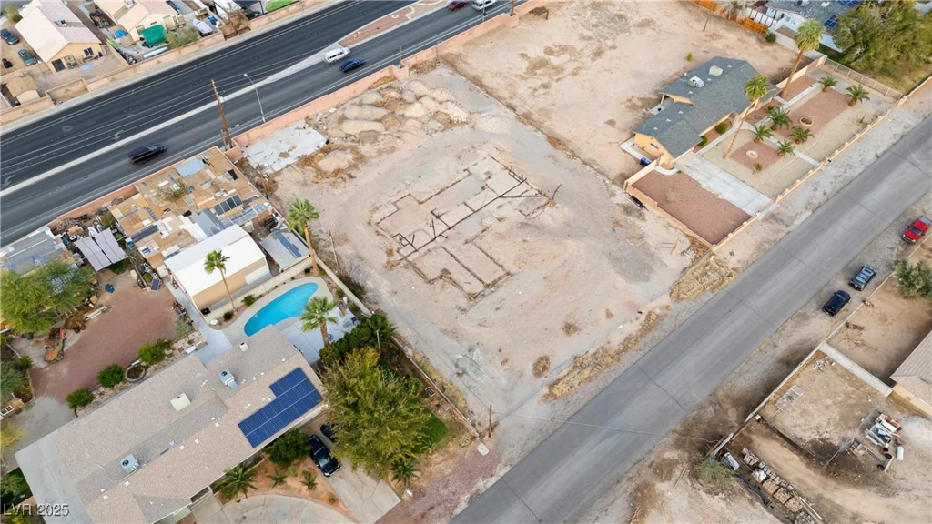 2010 Goldhill, Las Vegas, NV 89106