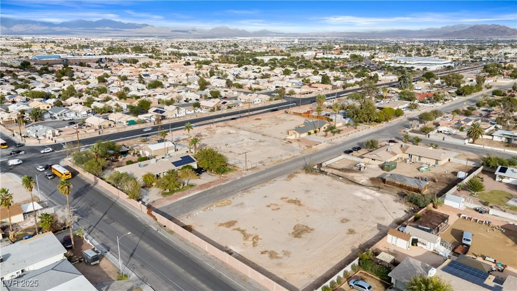 2010 Goldhill, Las Vegas, NV 89106