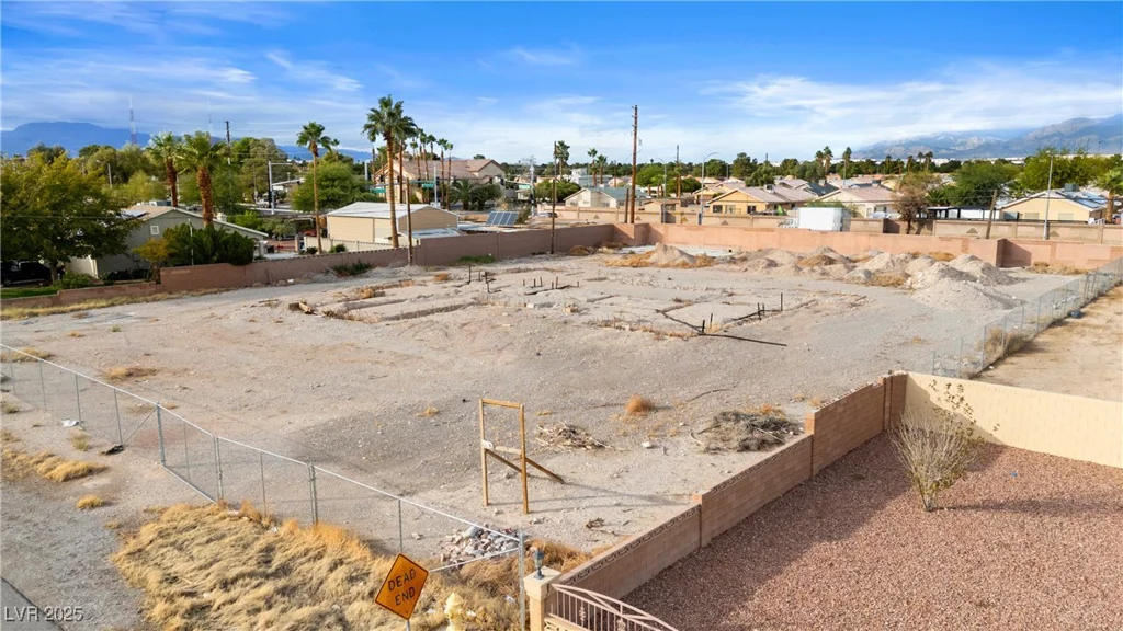 2010 Goldhill, Las Vegas, NV 89106