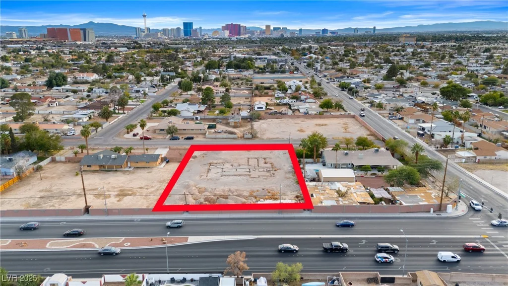 2010 Goldhill, Las Vegas, NV 89106