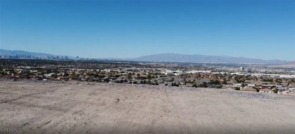 1192 Royal Tesla, Henderson, NV 89012