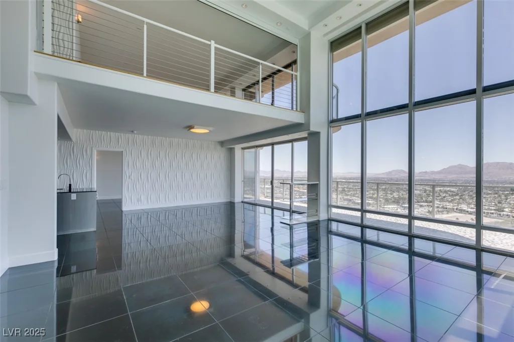 3111 Bel Air, Las Vegas, NV 89109