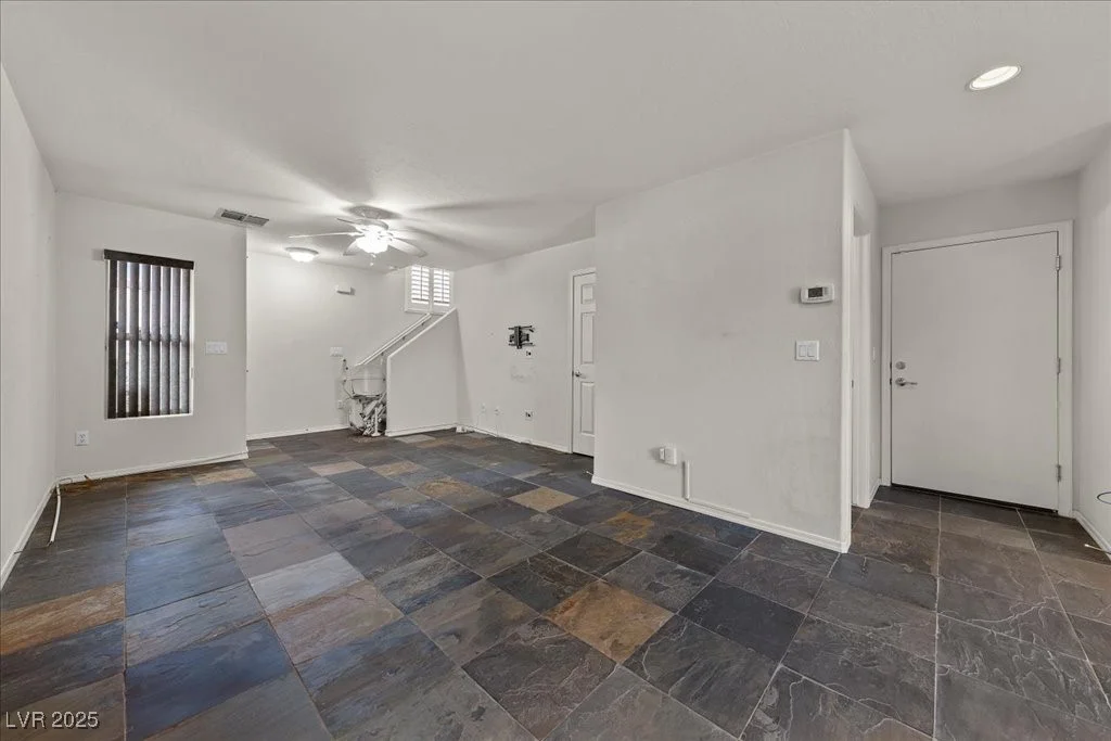 5240 Fire Night, Las Vegas, NV 89122