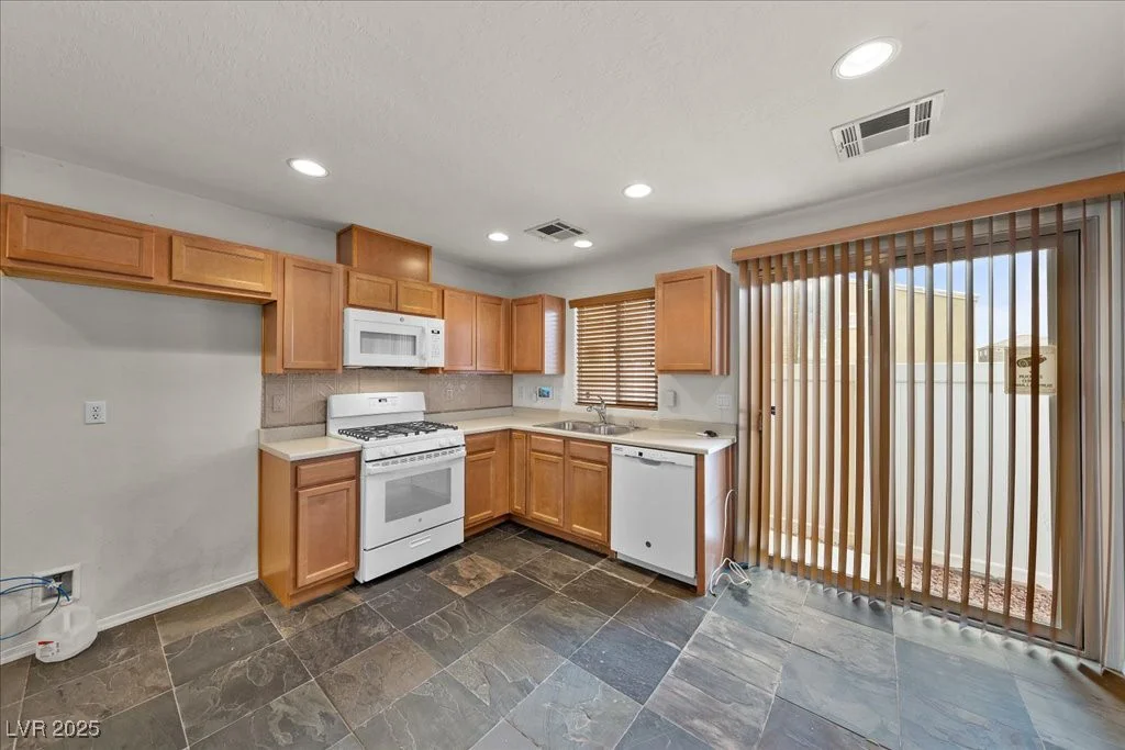 5240 Fire Night, Las Vegas, NV 89122