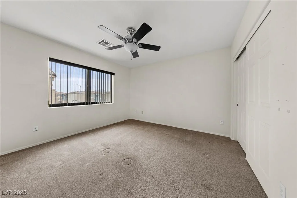 5240 Fire Night, Las Vegas, NV 89122