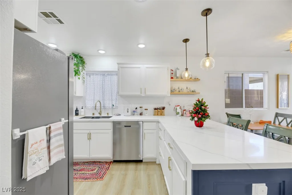 2097 Audrey Hepburn, Las Vegas, NV 89142
