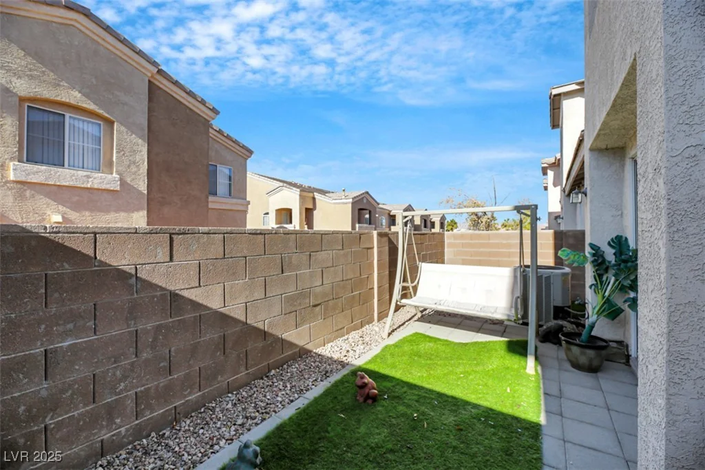 2097 Audrey Hepburn, Las Vegas, NV 89142