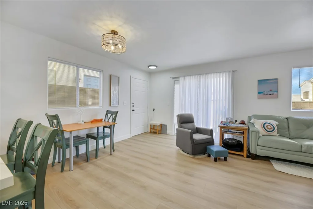 2097 Audrey Hepburn, Las Vegas, NV 89142