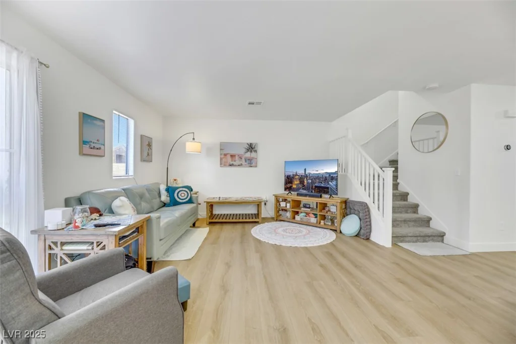 2097 Audrey Hepburn, Las Vegas, NV 89142
