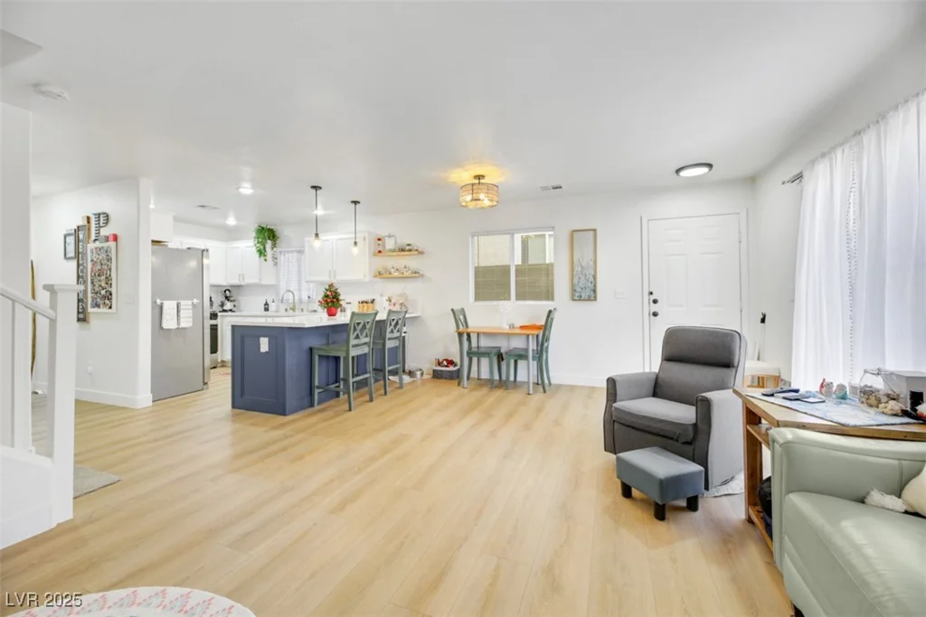 2097 Audrey Hepburn, Las Vegas, NV 89142