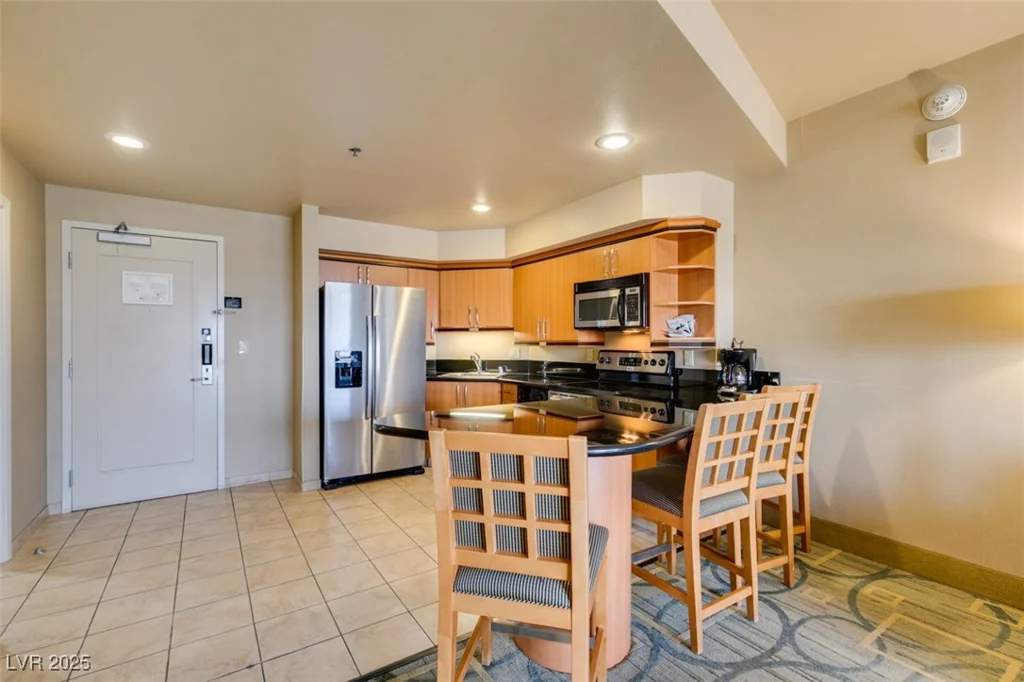 211 FLAMINGO, Las Vegas, NV 89169