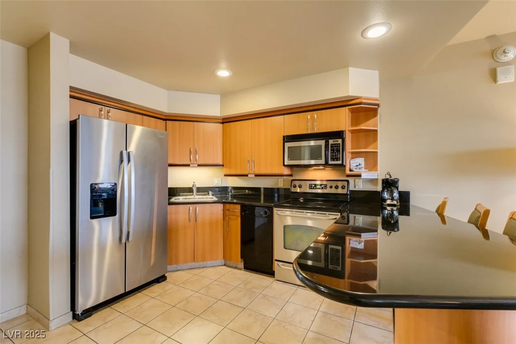 211 FLAMINGO, Las Vegas, NV 89169