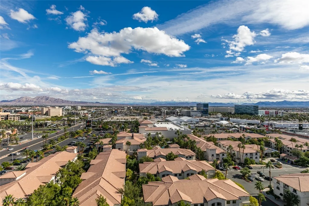 211 FLAMINGO, Las Vegas, NV 89169