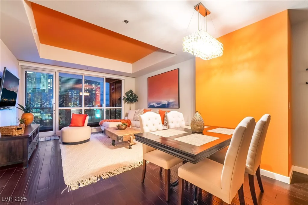 4525 Dean Martin, Las Vegas, NV 89103