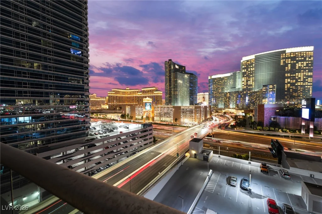 4525 Dean Martin, Las Vegas, NV 89103