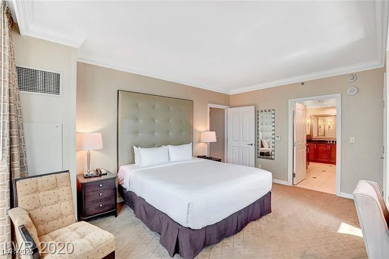 145 HARMON, Las Vegas, NV 89109