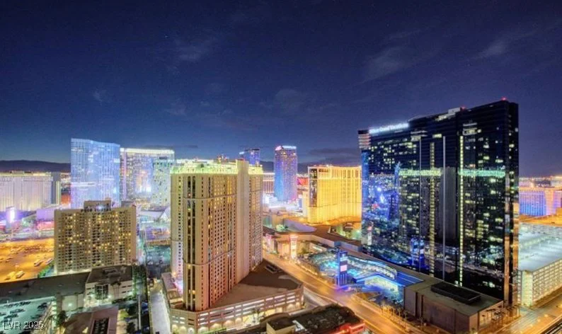 145 HARMON, Las Vegas, NV 89109
