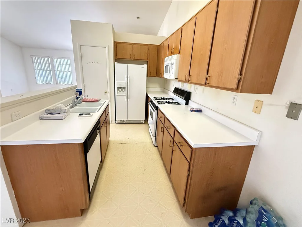 118 Breezy Shore, North Las Vegas, NV 89031