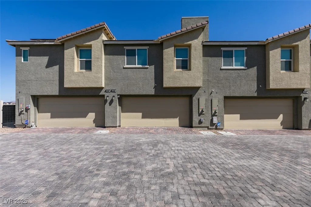2598 Mocha Pearl, North Las Vegas, NV 89086