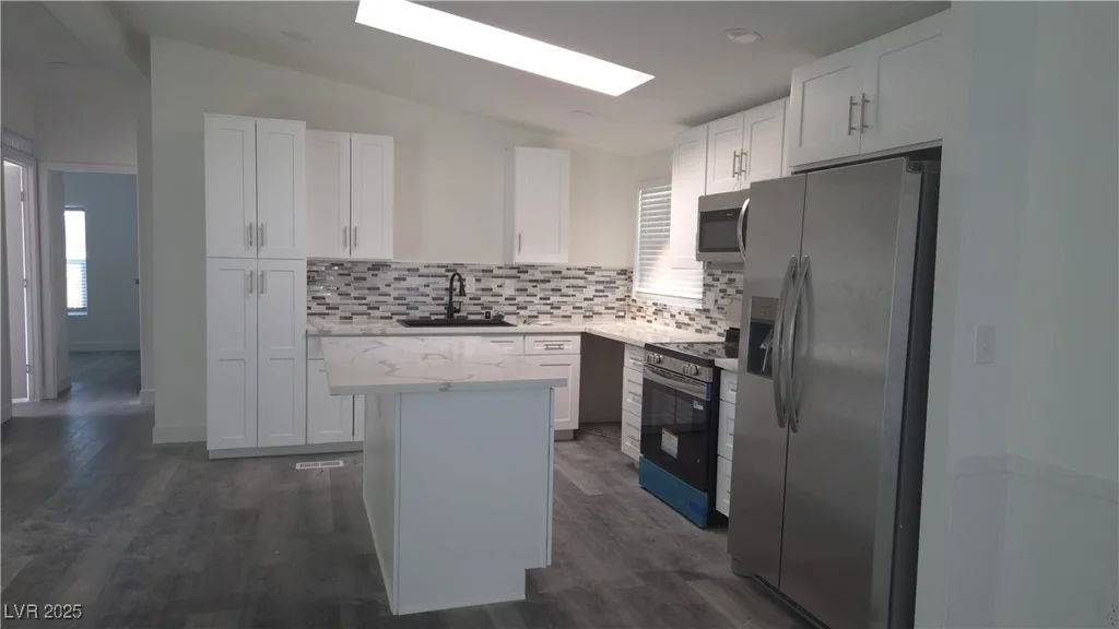 4224 Money, Pahrump, NV 89048