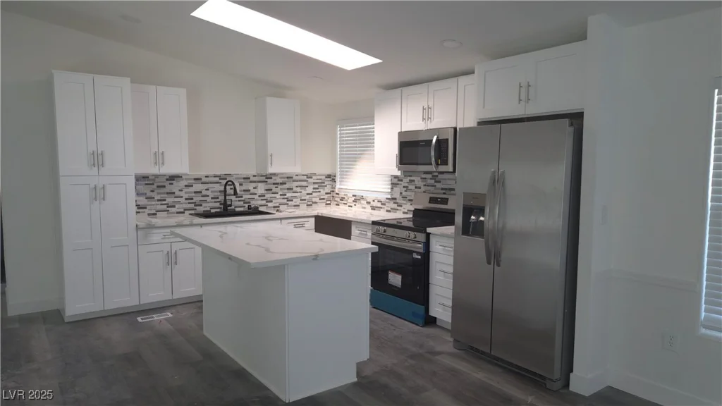 4224 Money, Pahrump, NV 89048