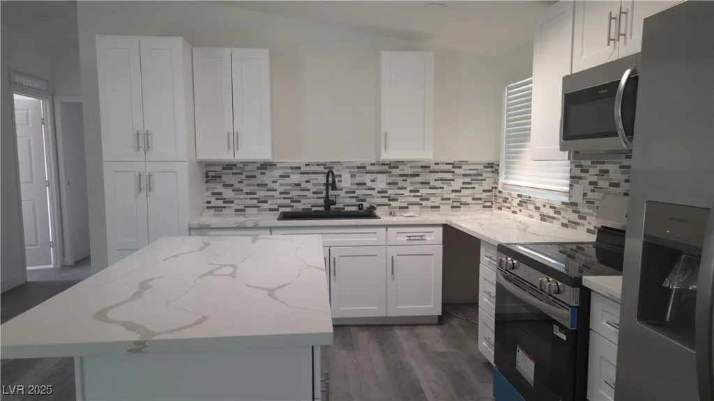 4224 Money, Pahrump, NV 89048