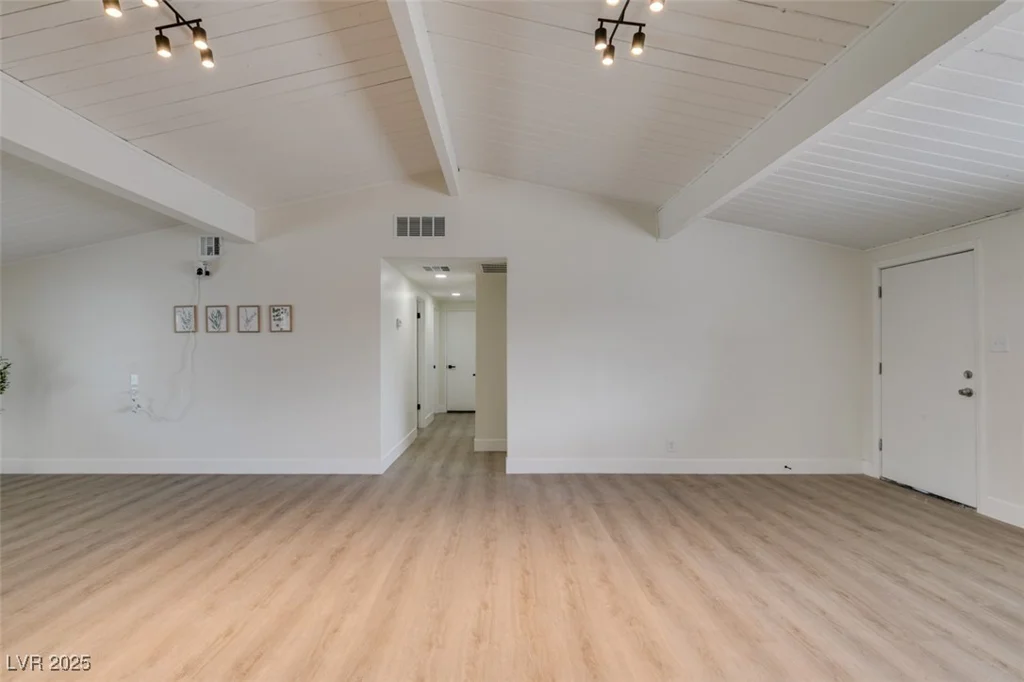 121 21st, Las Vegas, NV 89101