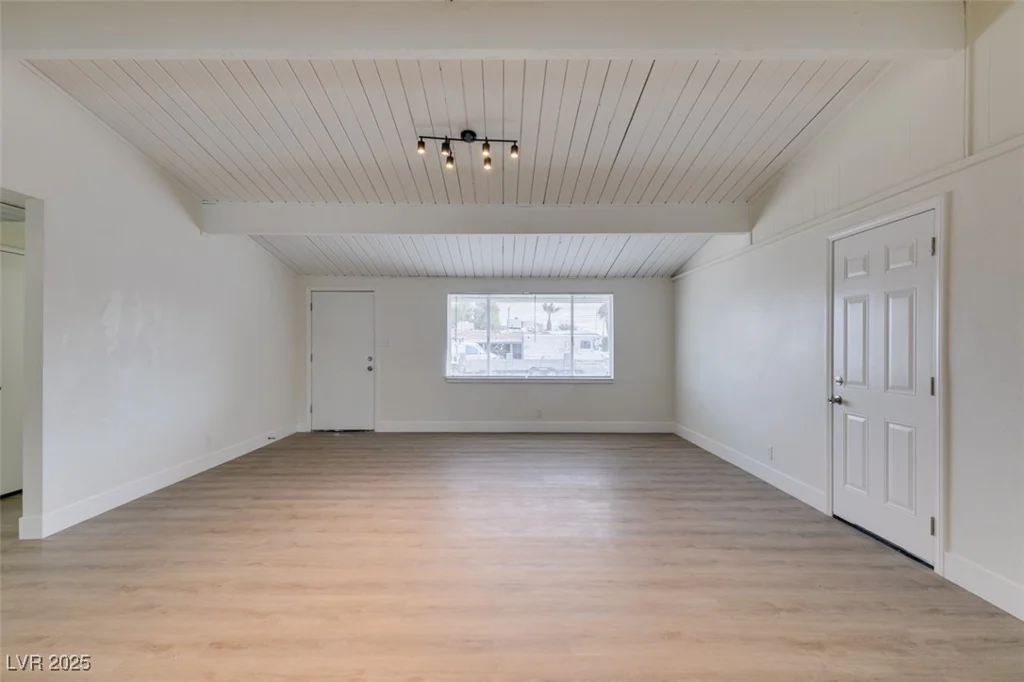 121 21st, Las Vegas, NV 89101
