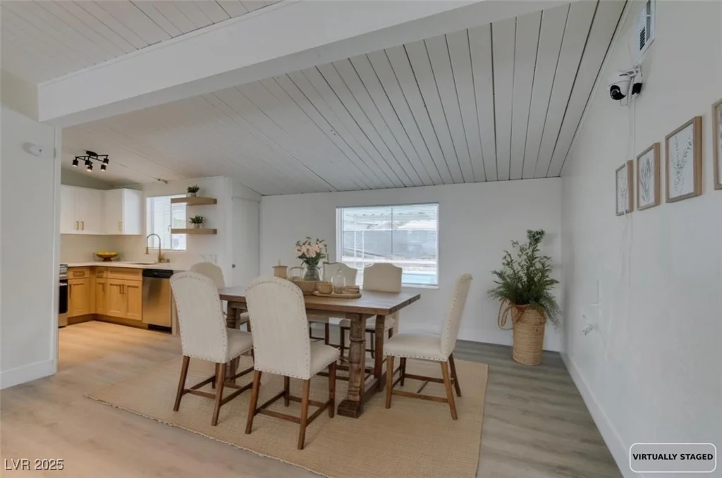121 21st, Las Vegas, NV 89101