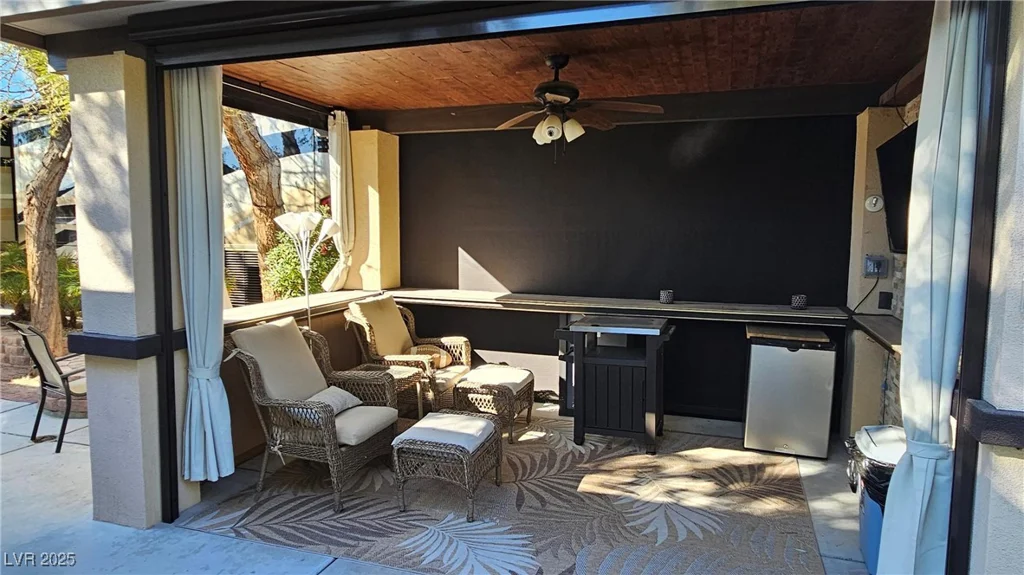 8175 Arville, Las Vegas, NV 89139
