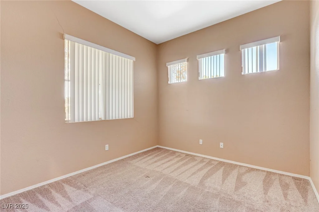 3816 Old Orchard, Las Vegas, NV 89108