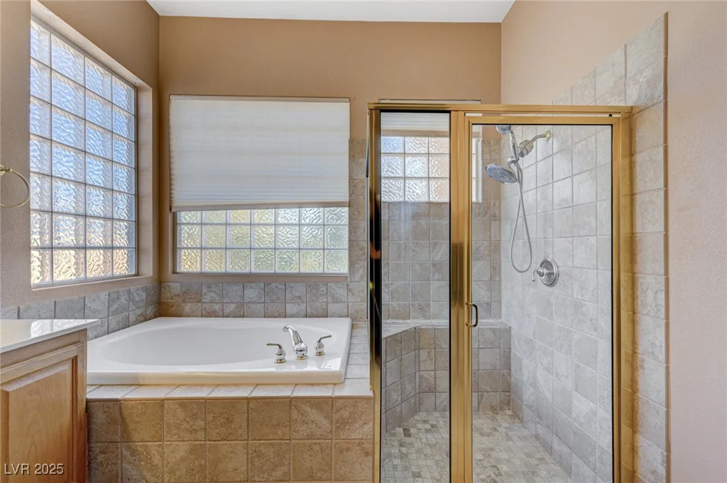 3816 Old Orchard, Las Vegas, NV 89108