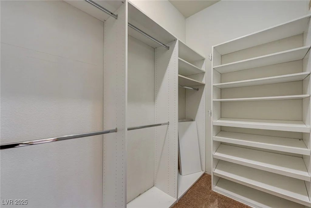 3816 Old Orchard, Las Vegas, NV 89108
