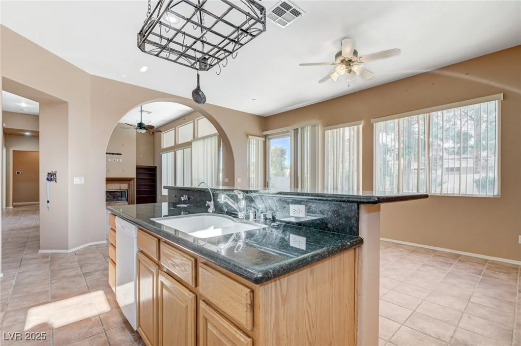 3816 Old Orchard, Las Vegas, NV 89108