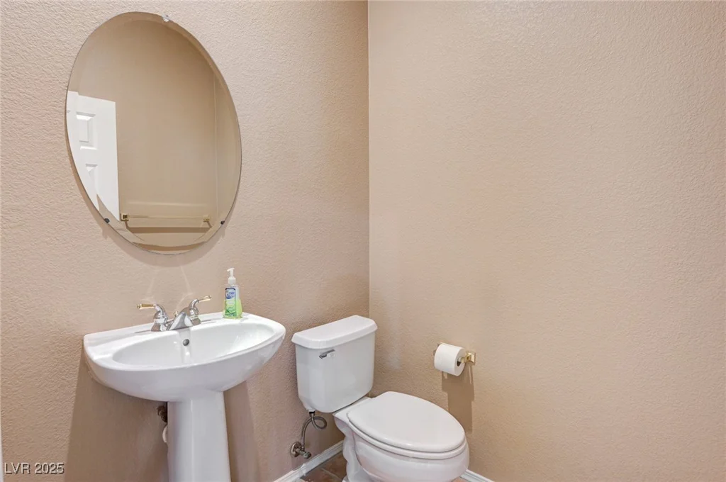 3816 Old Orchard, Las Vegas, NV 89108