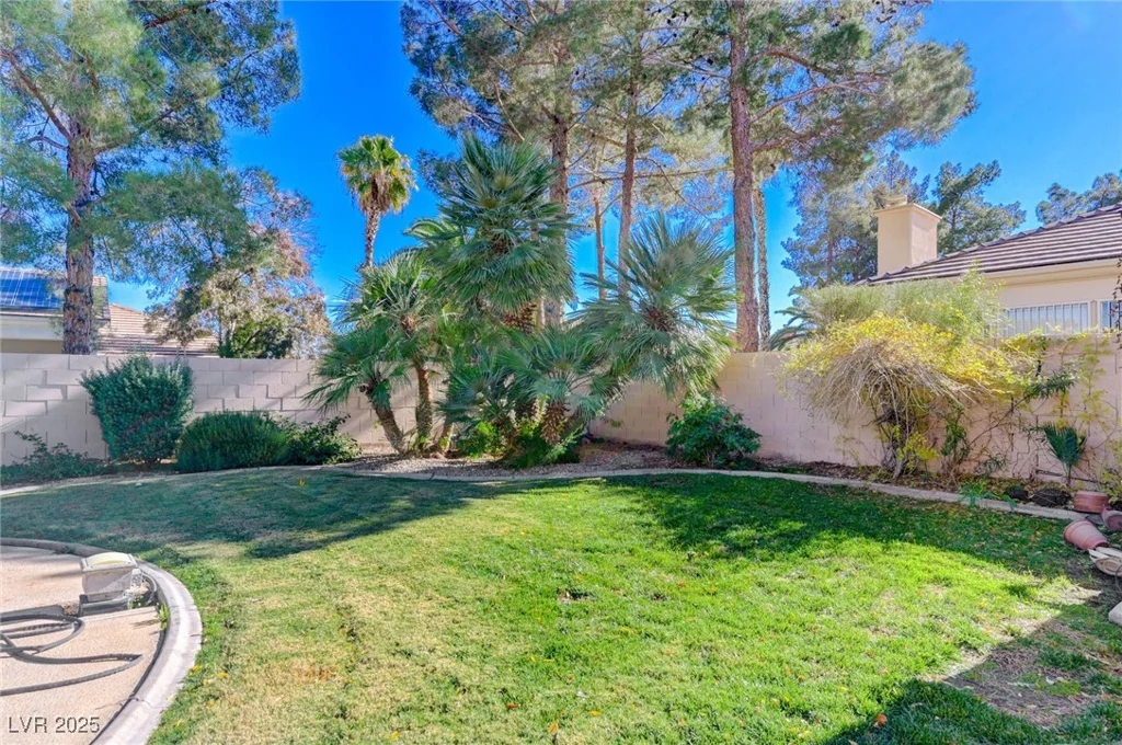 3816 Old Orchard, Las Vegas, NV 89108