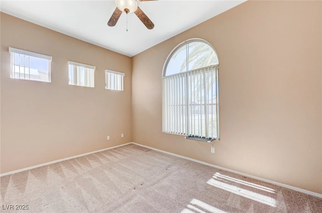 3816 Old Orchard, Las Vegas, NV 89108