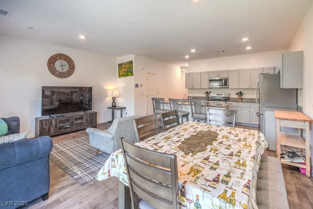4209 Venus Falls, North Las Vegas, NV 89084