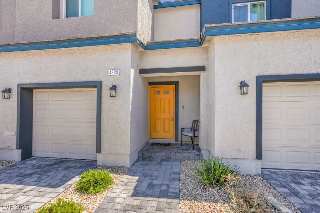 4209 Venus Falls, North Las Vegas, NV 89084