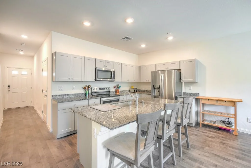 4209 Venus Falls, North Las Vegas, NV 89084