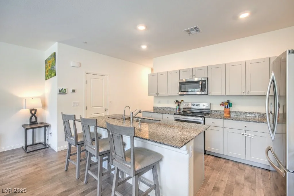 4209 Venus Falls, North Las Vegas, NV 89084